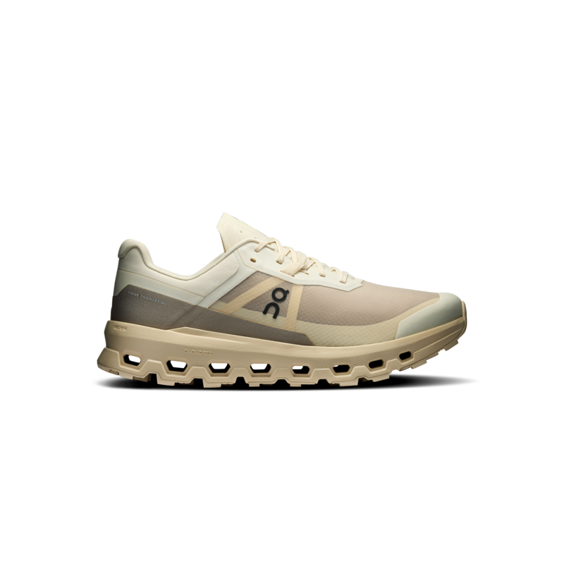 On cloudvista 2 cream/desert