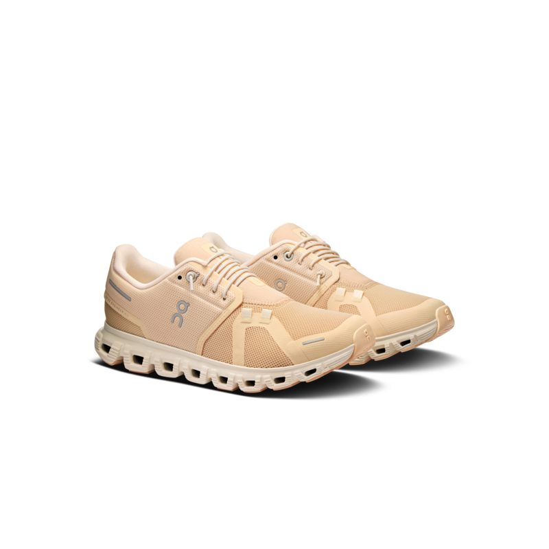 On cloud 6 blonde/dew w