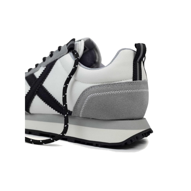 Munich next 19 white/silver/black