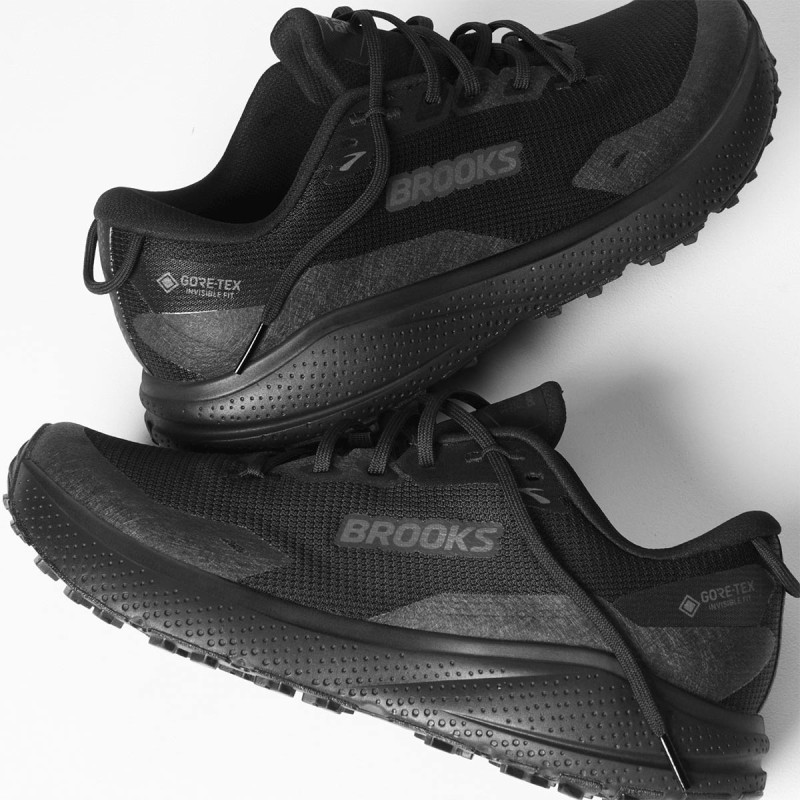 Brooks divide 6 gtx w black/black/ebony