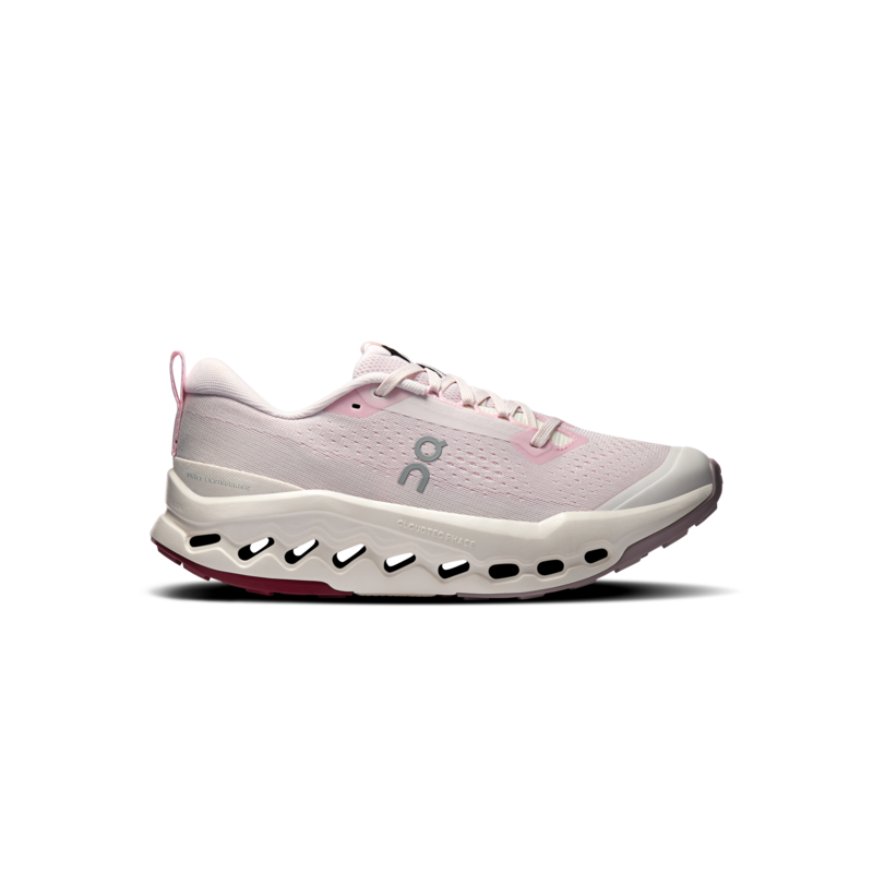 On cloudsurfer trail 2 women Lily/gardenia