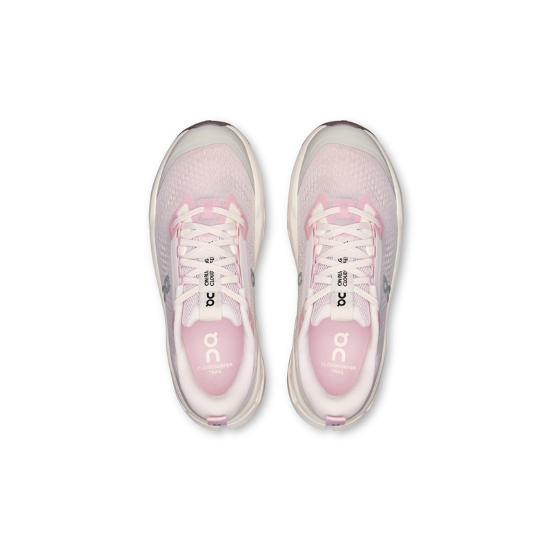 On cloudsurfer trail 2 women Lily/gardenia