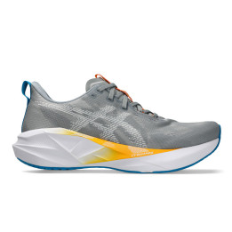 Asics Novablast 5 Gravel/white