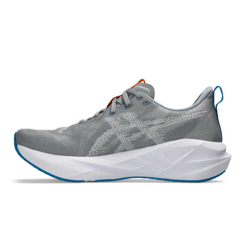 Asics Novablast 5 Gravel/white