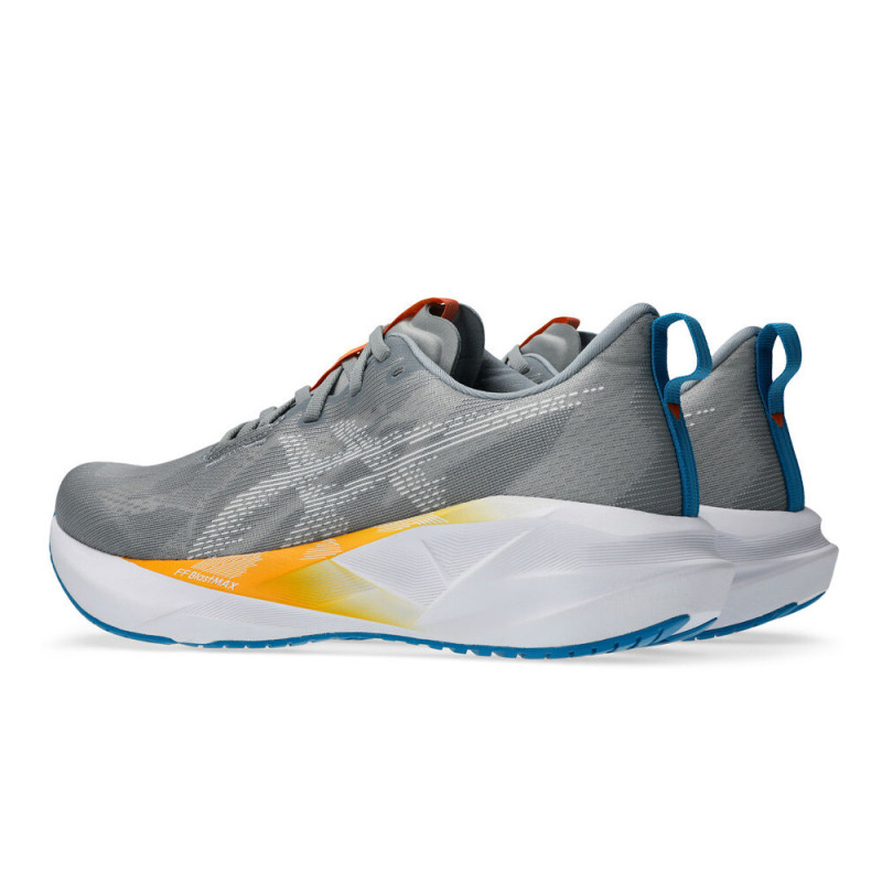Asics Novablast 5 Gravel/white