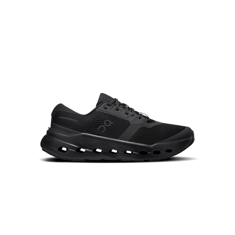 On cloudrunner 3 Black/black