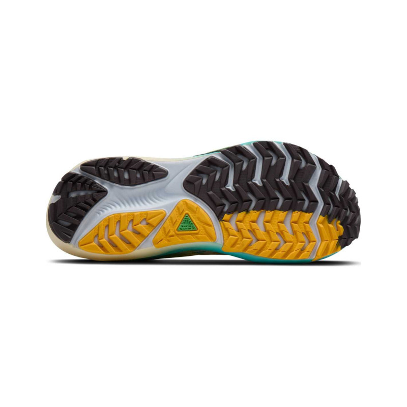 Brooks ghost trail bleached sand/rabbit/bluefish