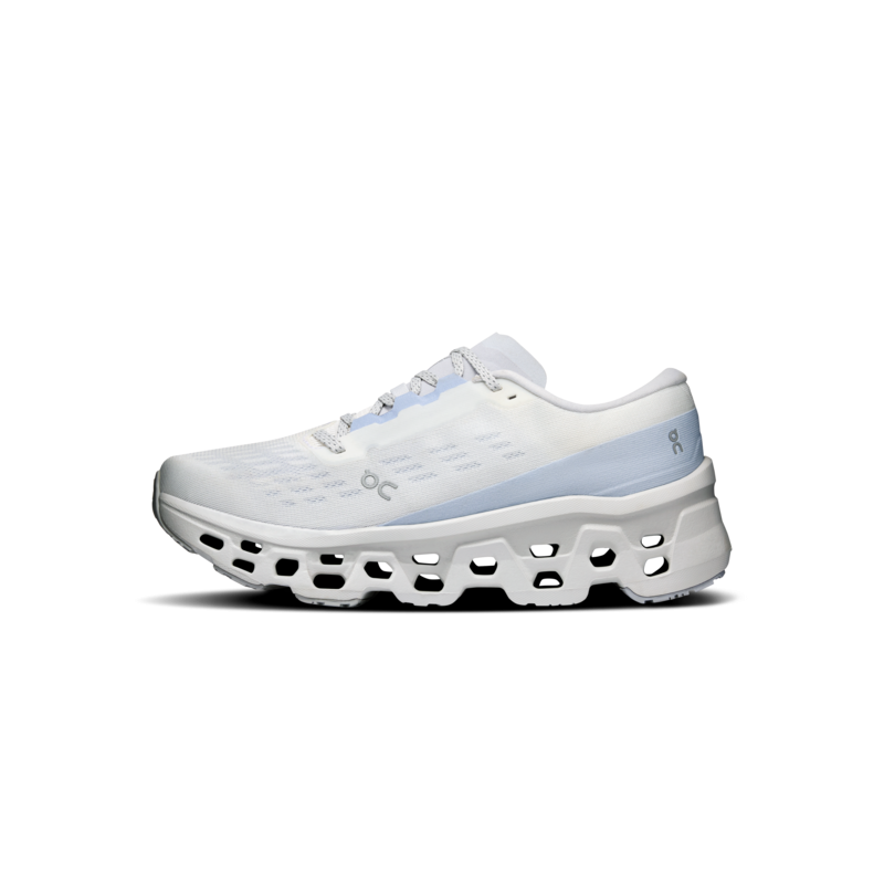 On cloudmonster 3 White/frost