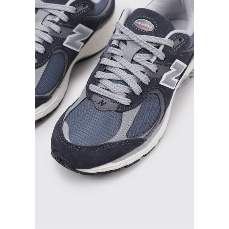 New balance 2002R Eclipse/raincloud/graphite