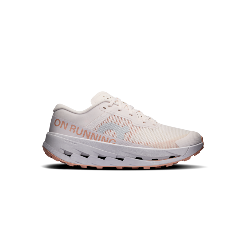 On cloudultra 3 Oyster/ether