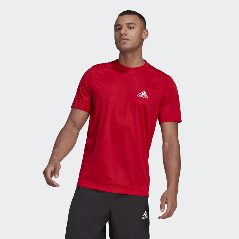 Adidas M pl t scarle/white Tshirt