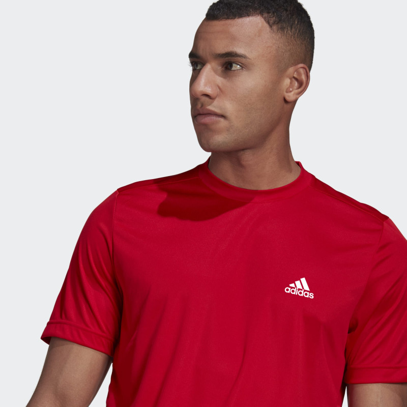 Adidas M pl t scarle/white Tshirt